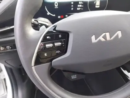 Photo 21 Kia Niro  EV Electrique 204 ch