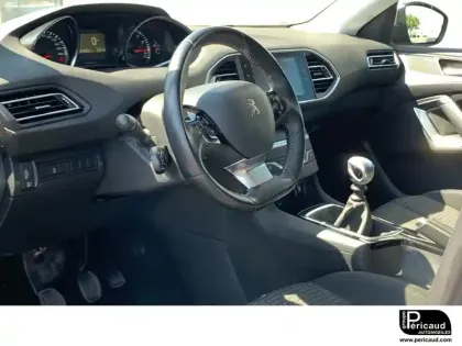 Photo 23 Peugeot 308  PureTech 110ch S&S BVM6