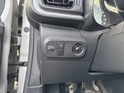 Photo 14 Citroën C3  PureTech 83 ch BVM5