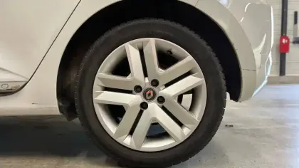 Photo 8 Renault Clio  Blue dCi 85