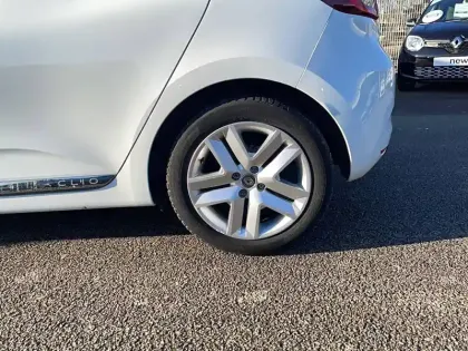 Photo 29 Renault Clio  TCe 90 - 21