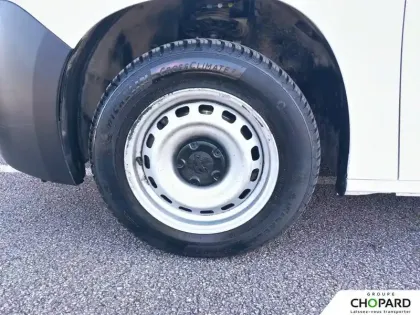 Photo 52 Peugeot Partner  FOURGON STANDARD 650 KG BLUEHDI 100 S&S BVM6