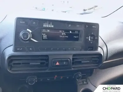 Photo 77 Peugeot Partner  FOURGON STANDARD 650 KG BLUEHDI 100 S&S BVM6