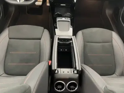 Photo 97 Mercedes Classe A  200 d 8G-DCT