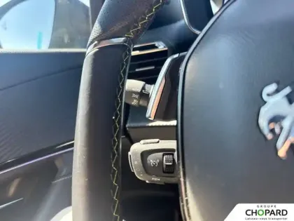 Photo 22 Peugeot 2008  PureTech 130 S&S EAT8