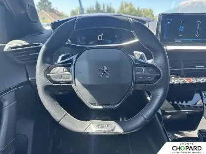 Photo 15 Peugeot 2008  PureTech 130 S&S EAT8