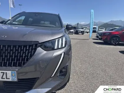 Photo 24 Peugeot 2008  PureTech 130 S&S EAT8