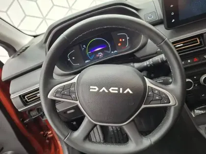 Photo 70 Dacia Jogger  Hybrid 140 5 places