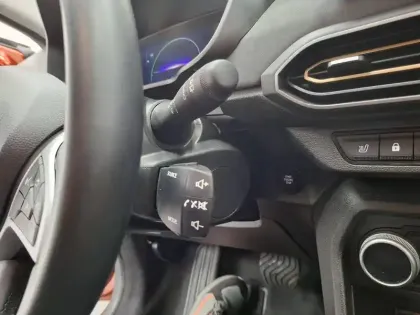 Photo 38 Dacia Jogger  Hybrid 140 5 places