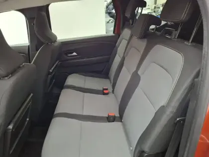 Photo 17 Dacia Jogger  Hybrid 140 5 places