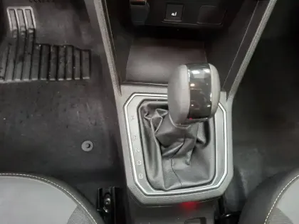 Photo 73 Dacia Jogger  Hybrid 140 5 places