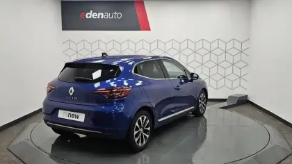 Photo 5 Renault Clio  E-Tech full hybrid 145