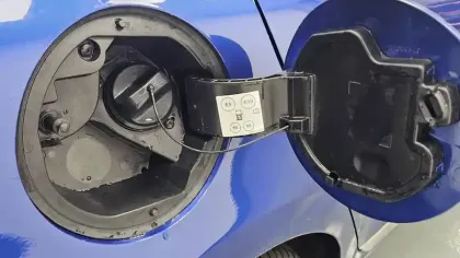 Photo 16 Renault Clio  E-Tech full hybrid 145