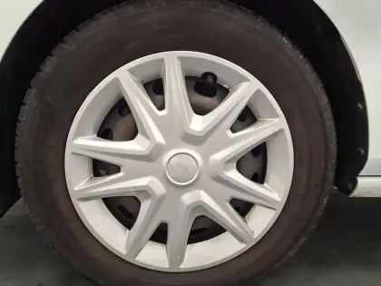 Photo 19 Ford Fiesta  1.1 75 ch BVM5