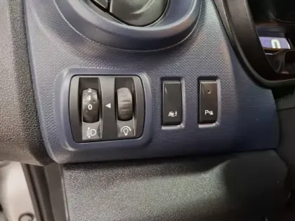 Photo 17 Opel Vivaro  Combi K2900 L2H1 1.6 CDTI Turbo 120 ch S/S