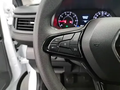 Photo 28 Renault Trafic  FGN L1H1 3000 KG BLUE DCI 130