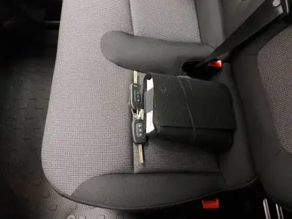 Photo 32 Renault Trafic  FGN L1H1 3000 KG BLUE DCI 130