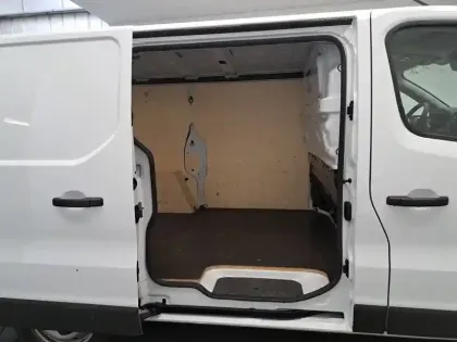 Photo 16 Renault Trafic  FGN L1H1 3000 KG BLUE DCI 130