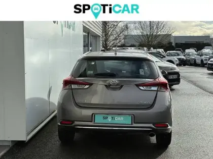 Photo 38 Toyota Auris  112 D-4D