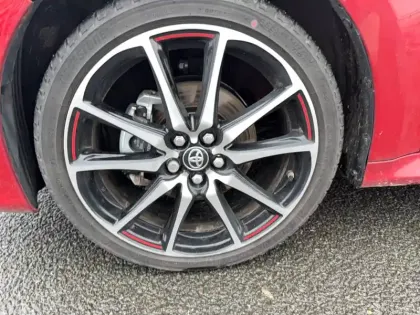 Photo 18 Toyota Yaris  Hybride 130h