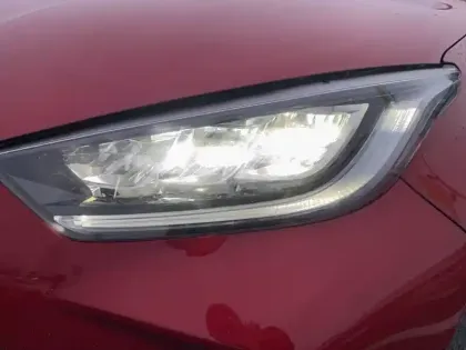 Photo 21 Toyota Yaris  Hybride 130h