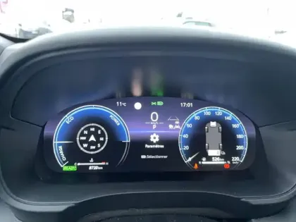 Photo 16 Toyota Yaris  Hybride 130h