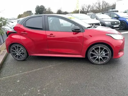 Photo 5 Toyota Yaris  Hybride 130h