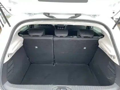 Photo 28 Renault Clio  TCe 90 - 21