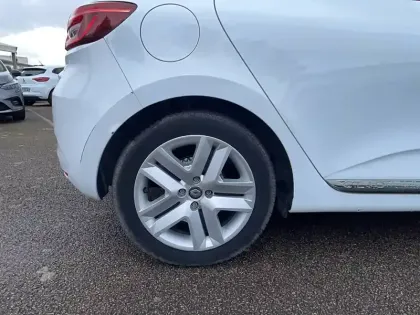 Photo 32 Renault Clio  TCe 90 - 21