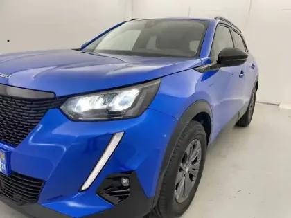 Photo 55 Peugeot 2008  PureTech 130 S&S EAT8