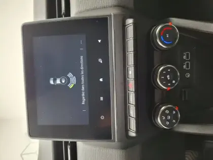 Photo 37 Renault Clio  Blue dCi 100 ch GSR2