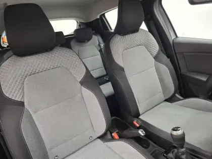 Photo 27 Renault Clio  Blue dCi 100 ch GSR2