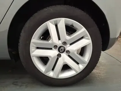 Photo 18 Renault Clio  Blue dCi 100 ch GSR2