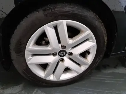 Photo 77 Renault Clio Gén. V (BJA) Ph2 Evolution 5