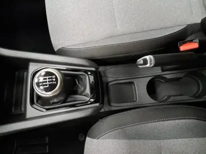 Photo 52 Renault Clio Gén. V (BJA) Ph2 Evolution 5