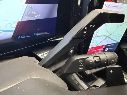 Photo 30 Renault Austral  E-Tech full hybrid 200 GSR2