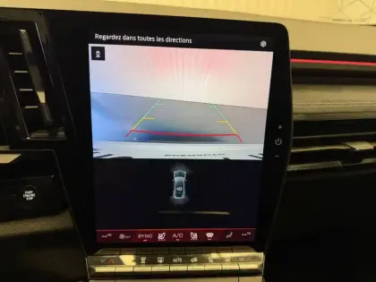 Photo 35 Renault Austral  E-Tech full hybrid 200 GSR2