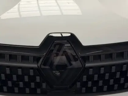 Photo 26 Renault Austral  E-Tech full hybrid 200 GSR2