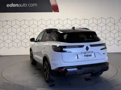 Photo 37 Renault Austral  E-Tech full hybrid 200 GSR2