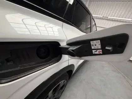 Photo 19 Renault Austral  E-Tech full hybrid 200 GSR2