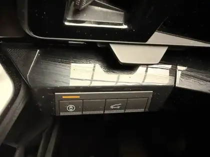 Photo 36 Renault Austral  E-Tech full hybrid 200 GSR2