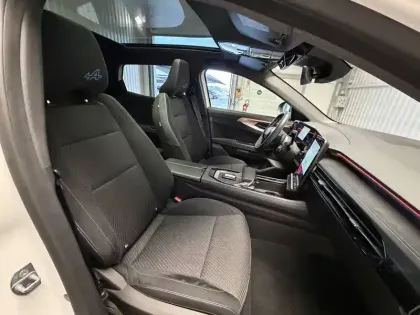 Photo 10 Renault Austral  E-Tech full hybrid 200 GSR2