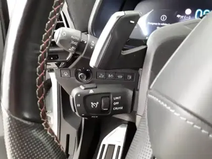 Photo 17 DS DS 7  Hybride Rechargeable E-Tense 225 EAT8