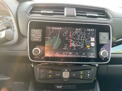 Photo 11 Nissan Leaf  Electrique 40kWh