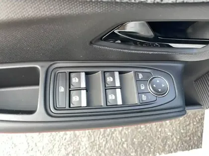 Photo 10 Renault Clio  TCe 115 ch