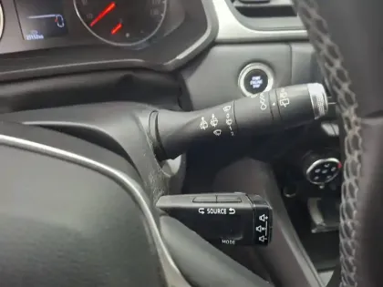 Photo 28 Renault Captur  TCe 100 GPL