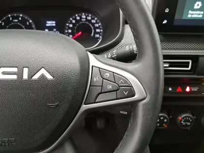 Photo 30 Dacia Sandero  SCe 65