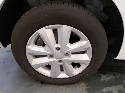 Photo 13 Dacia Sandero  SCe 65