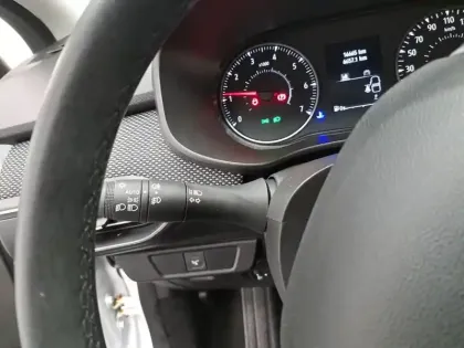 Photo 27 Dacia Sandero  SCe 65