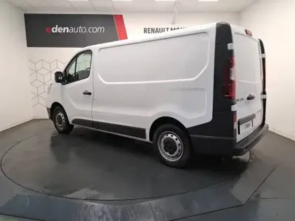 Photo 82 Renault Trafic  FGN L1H1 3000 KG BLUE DCI 130